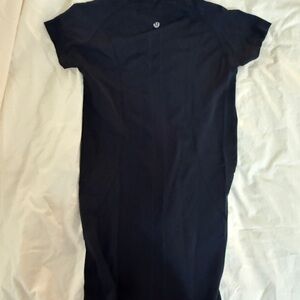 lululemon athletica navy blue Short Sleeve Tee